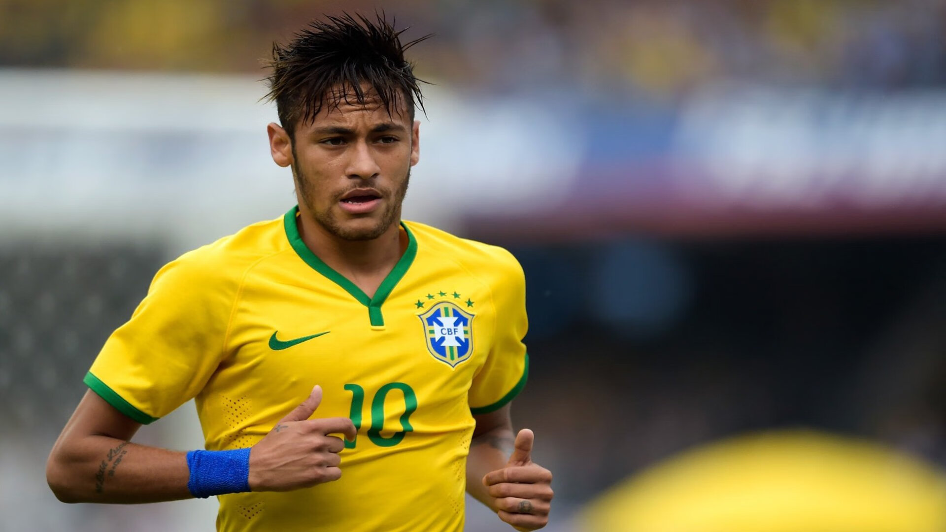 新闻中心报道：中国冬奥场馆维护工作全面完工，冬奥会场馆建设进展